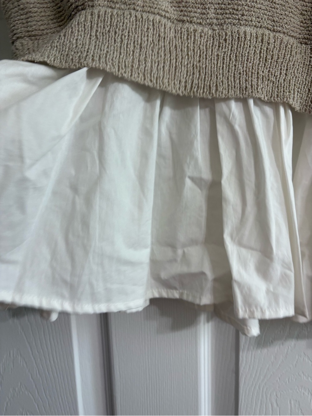 Sofie the label women mixed media white tan ruffle puff sleeve top size medium - Picture 7 of 11